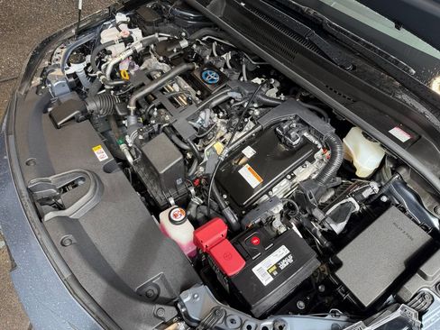 Used 2021 Toyota Corolla LE FWD image 31