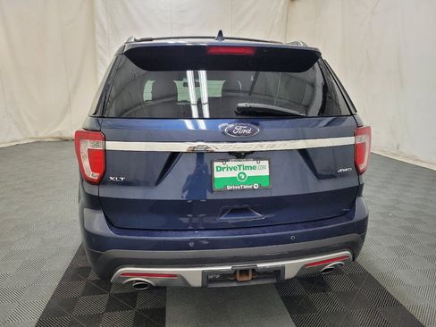 Used 2016 Ford Explorer XLT w/ Equipment Group 202A AWD/4WD image 6