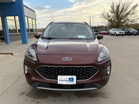 Used 2021 Ford Escape SEL image 2