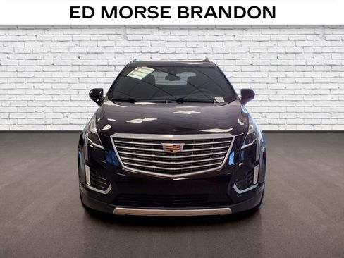 Used 2018 Cadillac XT5 Platinum w/ Driver Assist Package AWD/4WD image 7