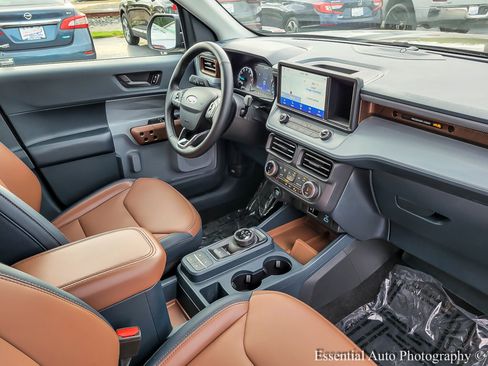 Used 2024 Ford Maverick Lariat w/ 4K Tow Package image 34