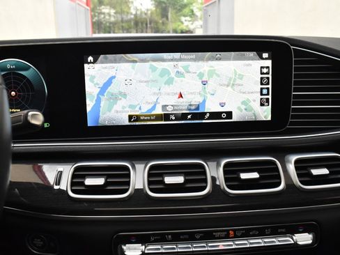 Used 2021 Mercedes-Benz GLE 350 4MATIC image 30