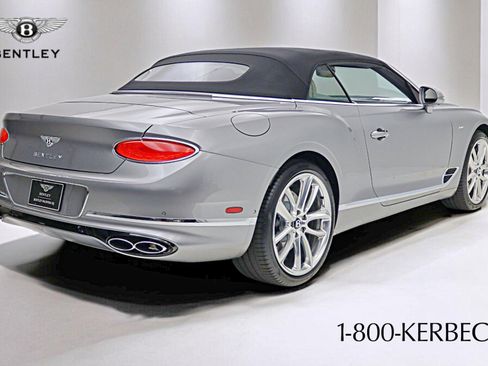 Used 2023 Bentley Continental GT Azure image 25