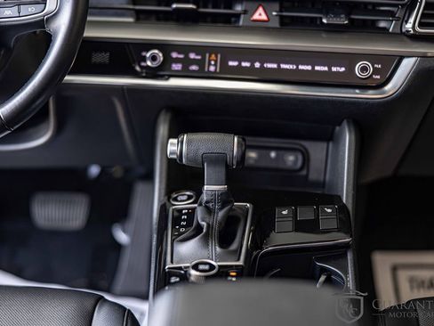 Used 2023 Kia Sportage EX image 35