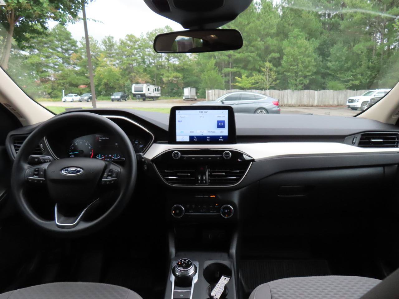 Used 2020 Ford Escape SE FWD image 24