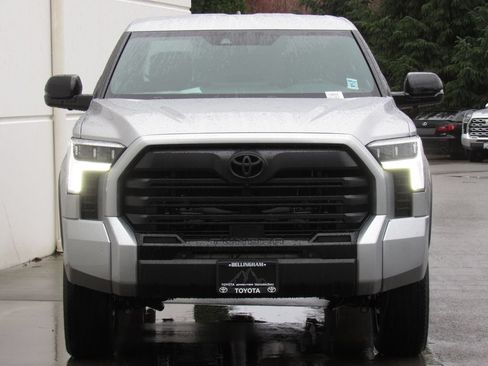 Certified 2026 Toyota Tundra Limited AWD/4WD image 3