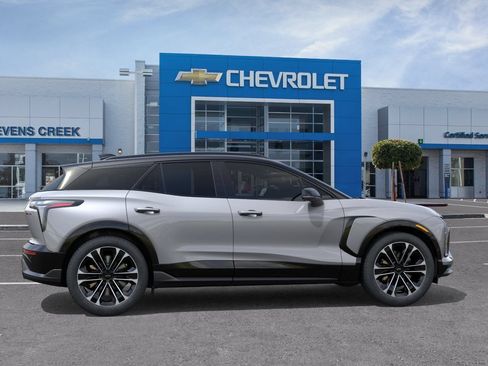New 2026 Chevrolet Blazer EV SS AWD/4WD image 30