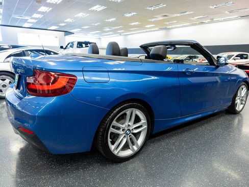 Used 2017 BMW 230i Convertible RWD image 15