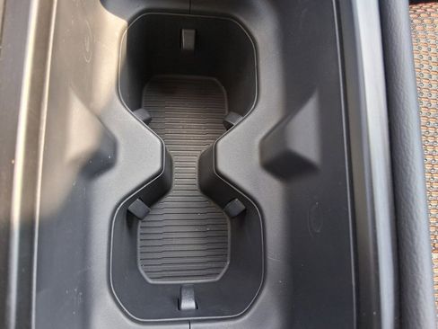 New 2026 Nissan Kicks SR image 20