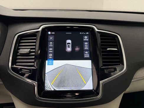 Used 2023 Volvo XC90 B6 Plus w/ Protection Package AWD/4WD image 21