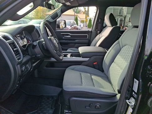 New 2026 RAM 1500 Big Horn AWD/4WD image 11