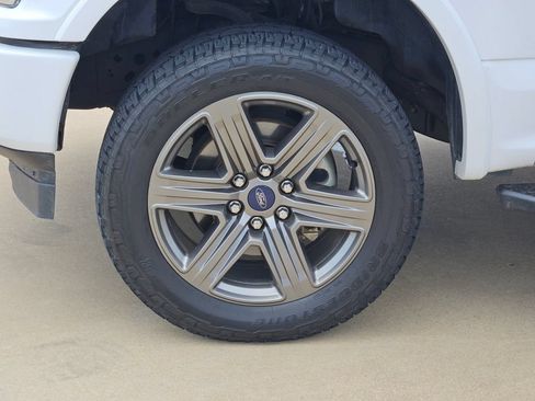 Used 2020 Ford F150 XLT w/ Equipment Group 302A Luxury AWD/4WD image 13