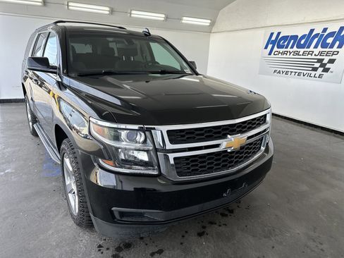 Used 2016 Chevrolet Tahoe LS image 3
