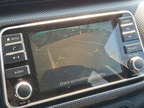 Used 2020 Nissan Kicks SV FWD image 18