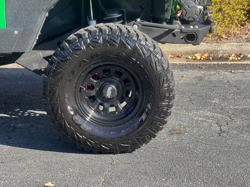 Used 2004 Jeep Wrangler 4WD image 10