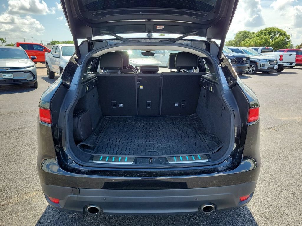 Used 2019 Jaguar F-PACE Portfolio AWD/4WD image 27