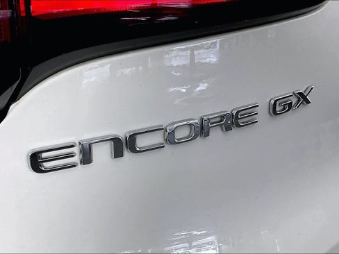 Used 2024 Buick Encore GX Preferred FWD image 29