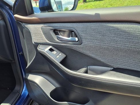 Certified 2023 Nissan Rogue SV AWD/4WD image 18