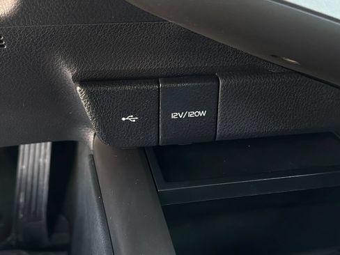 Used 2024 Toyota Camry SE FWD image 25