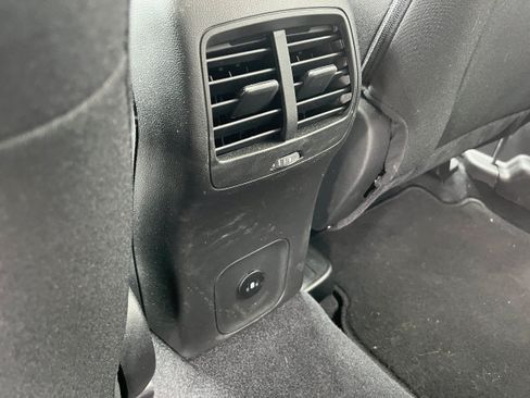 Certified 2023 Ford Escape Active AWD/4WD image 11