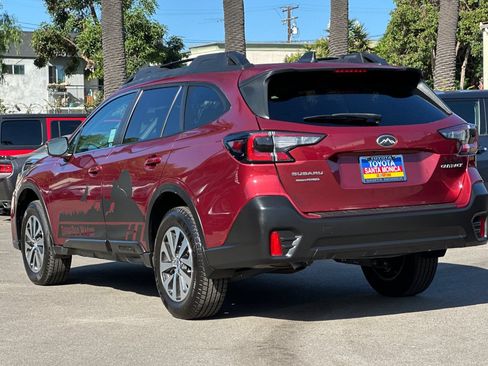 Used 2020 Subaru Outback Premium AWD/4WD image 6