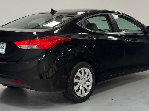 Used 2013 Hyundai Elantra GLS FWD image 3