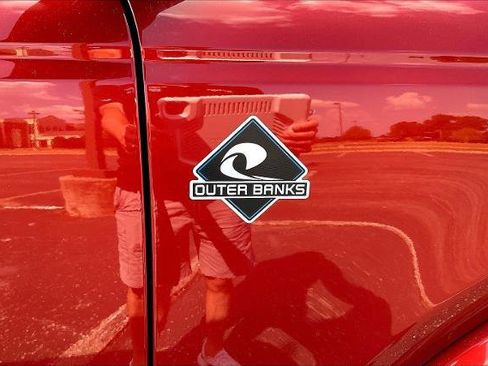 Certified 2022 Ford Bronco Outer Banks image 9