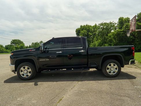 Used 2020 Chevrolet Silverado 2500 LTZ w/ LTZ Premium Package AWD/4WD image 5