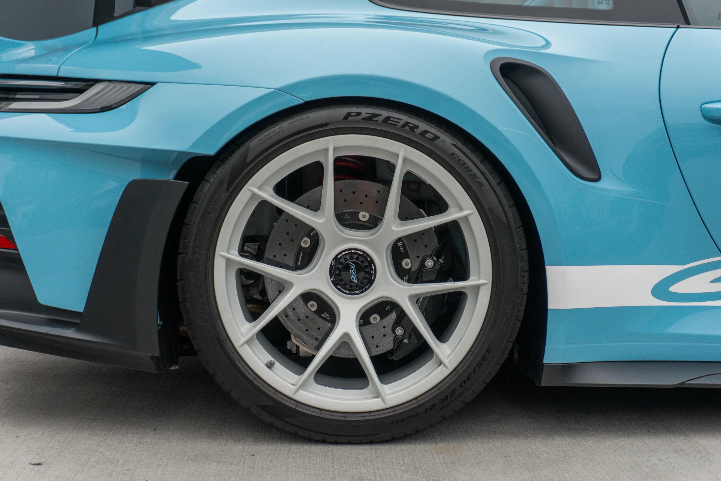 Used 2024 Porsche 911 GT3 RS RWD image 38