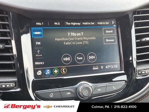 Certified 2022 Chevrolet Trax LT w/ Sport Edition image 19