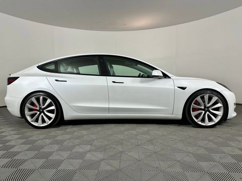 Used 2021 Tesla Model 3 Performance image 28