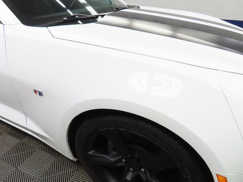 Used 2018 Chevrolet Camaro LT RWD image 28