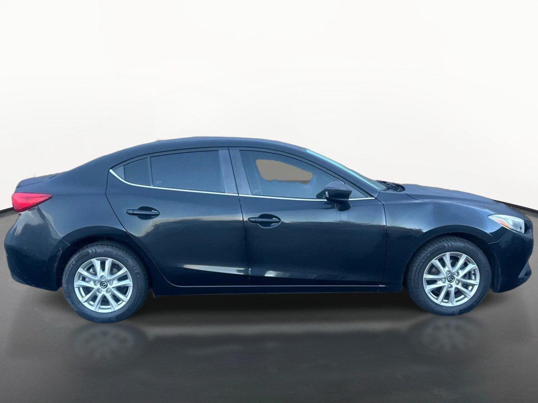 Used 2016 MAZDA MAZDA3 i Touring w/ Popular Equipment Package FWD image 2