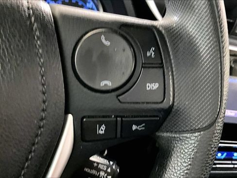 Used 2019 Toyota Corolla LE FWD image 12
