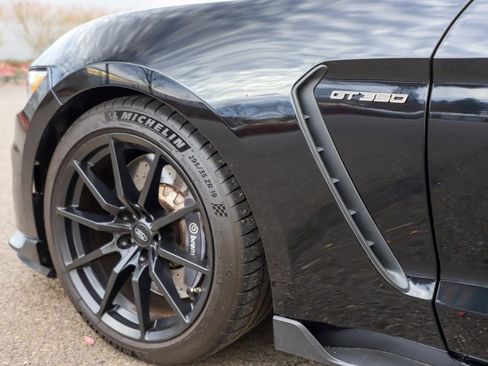 Used 2018 Ford Mustang Shelby GT350 w/ Electronics Package image 31