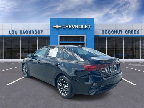 Used 2024 Kia Forte LXS image 6