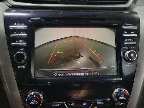 Used 2021 Nissan Murano SV AWD/4WD image 21