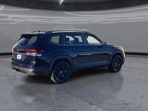 New 2026 Volkswagen Atlas SE image 5