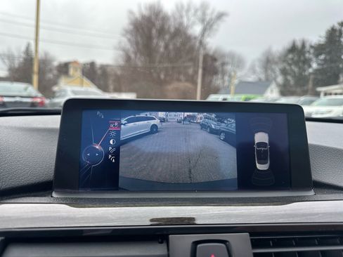 Used 2015 BMW 428i xDrive Convertible image 34