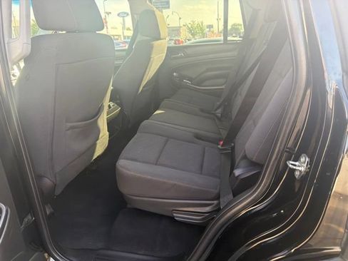 Used 2019 Chevrolet Tahoe LS AWD/4WD image 18