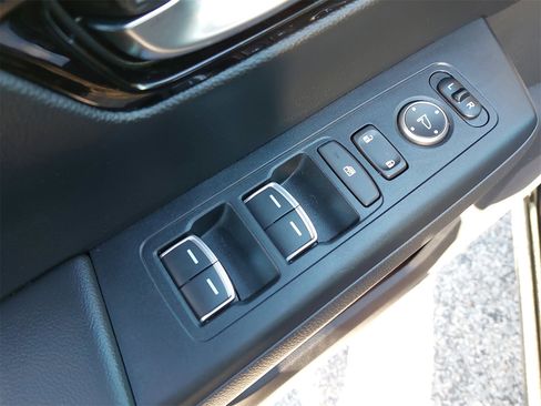 Certified 2023 Honda CR-V EX-L image 29