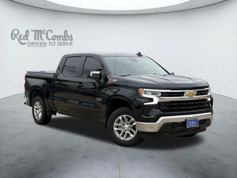 Used 2024 Chevrolet Silverado 1500 LT w/ Z71 Off-Road Package AWD/4WD image 1