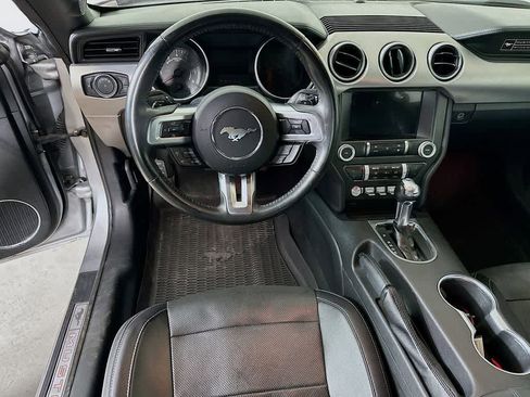 Used 2020 Ford Mustang Premium RWD image 10