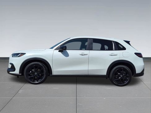 Certified 2023 Honda HR-V Sport image 3