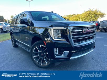 Used 2022 GMC Yukon XL SLT w/ SLT Premium Package