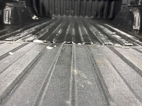 Used 2020 Chevrolet Silverado 1500 Custom w/ Custom Value Package image 40