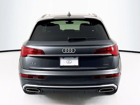 Used 2022 Audi Q5 2.0T Premium Plus w/ Premium Plus Package AWD/4WD image 6