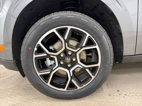 New 2026 Ford Maverick Lariat AWD/4WD image 11