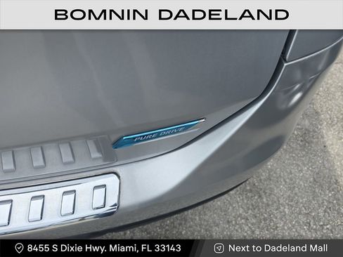 Used 2014 Nissan Rogue S image 7