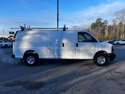 Used 2025 Chevrolet Express 2500 Extended w/ Communications Package image 12